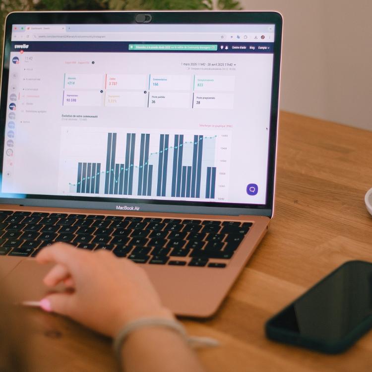 swello-YR7r3kB8Z54-unsplash(2)