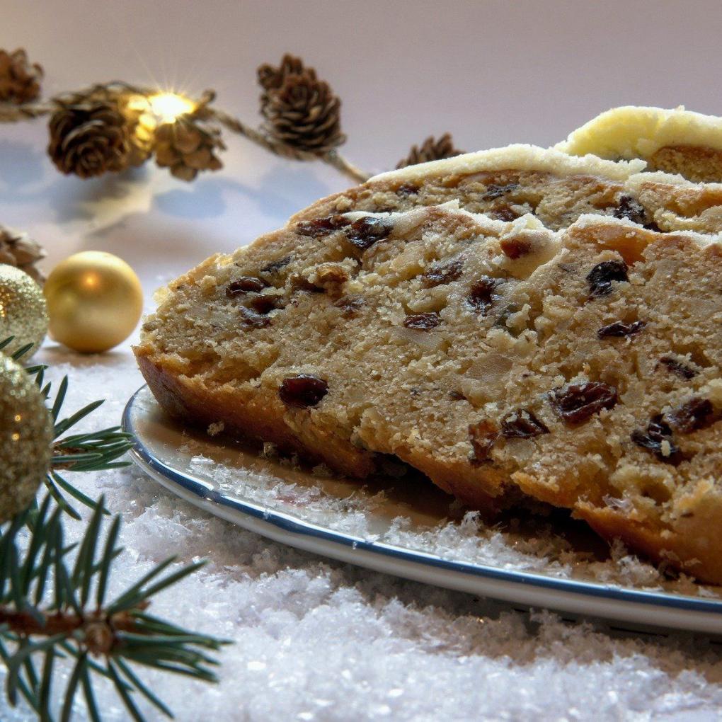 christmas-stollen-g733f52a5b_1920