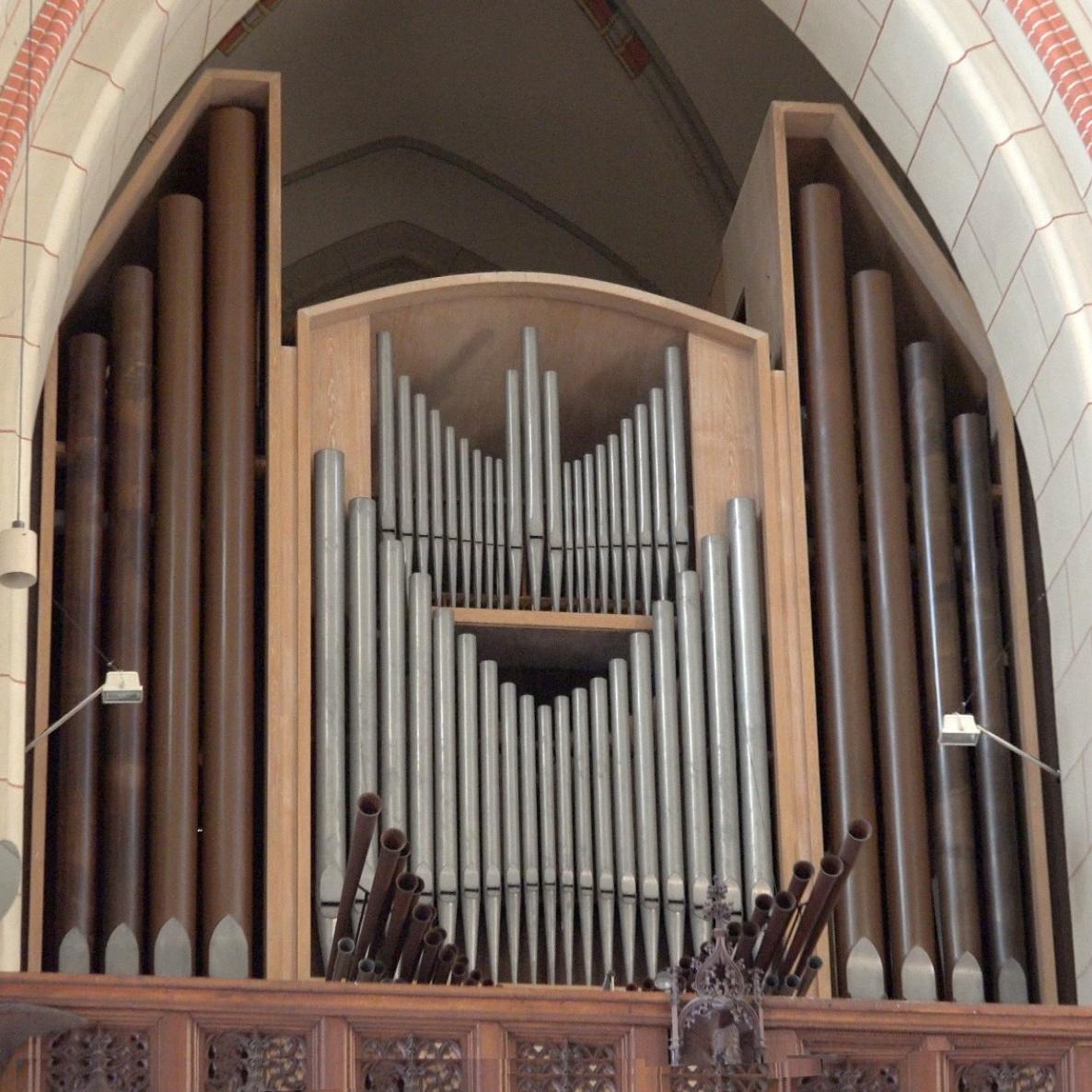 zu 5