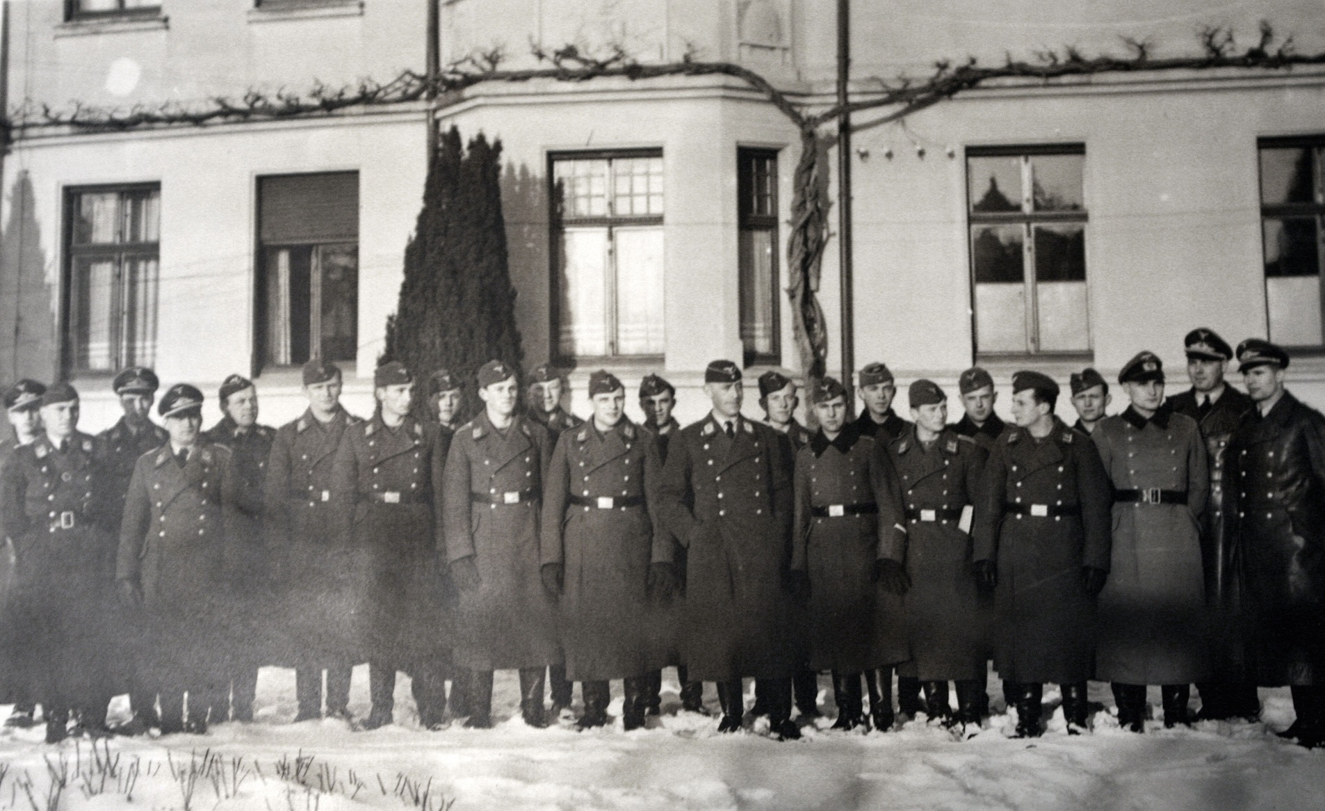 Alle Flieger vor Villa Waters